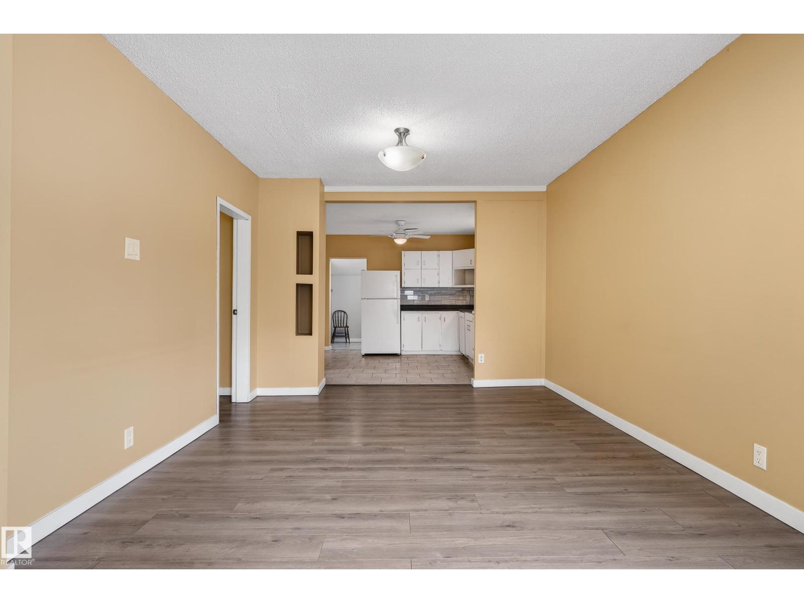 Additional image 3 of 12822 72 Street NW, Edmonton, AB, T5C0P5