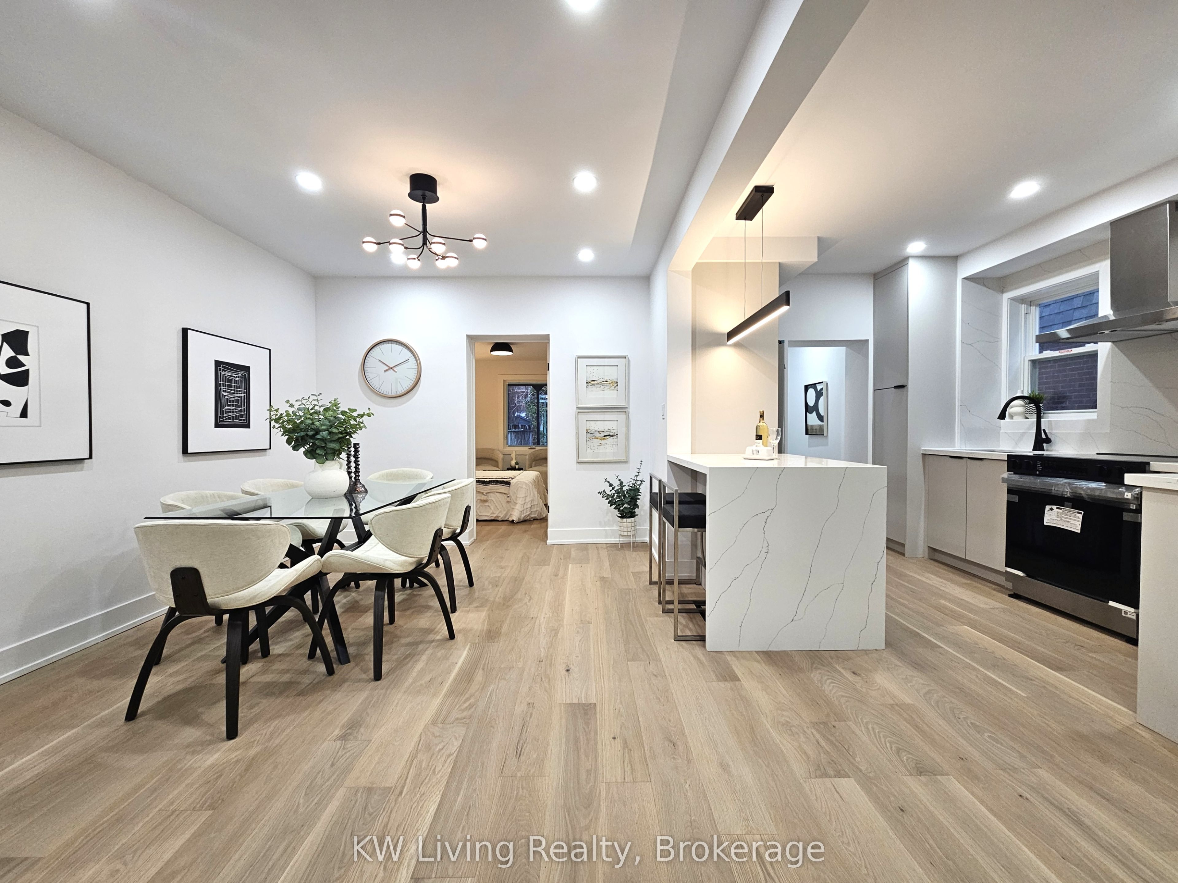 Additional image 3 of 113 Humbercrest Boulevard, Toronto, ON, M6S 4L4