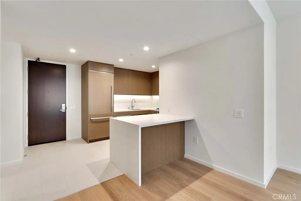 Additional image 5 of 889 S Francisco St Unit 2101, Los Angeles, CA 90017