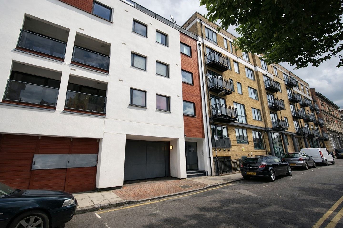 Room in a Shared Flat, Liberty House, E1, N1 7GU