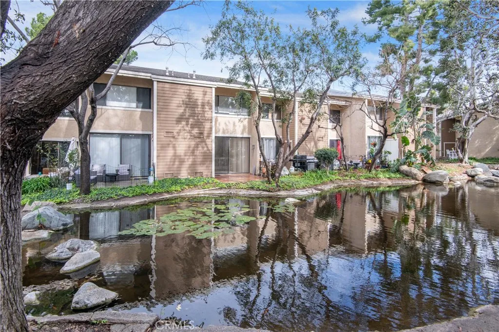 252 Pinview, Irvine, CA 92620