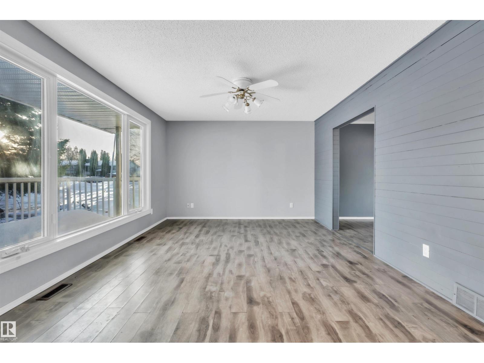 Additional image 2 of 5020 43 Street, Cold Lake, AB, T9M2A1