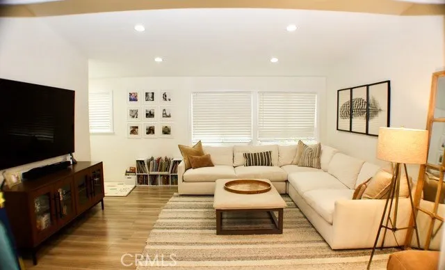 Additional image 33 of 4820 Abbeyville Avenue, Woodland Hills, CA 91364