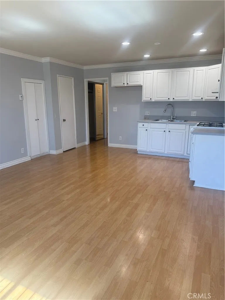 Additional image 10 of 6439 Woodman Ave Unit 2, Van Nuys, CA 91401