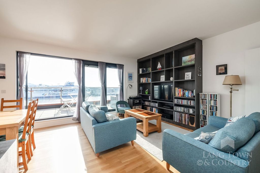 Additional image 7 of 3 bed flat for saleTrinity Street, Millbay, Plymouth PL1