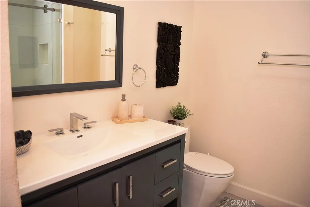 Additional image 13 of 6815 Remmet Ave Unit 213, Canoga Park, CA 91303