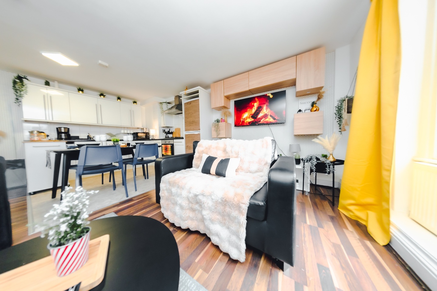 Additional image 5 of 2 Bed Flat, Brick Lane, E1, N1 7GU