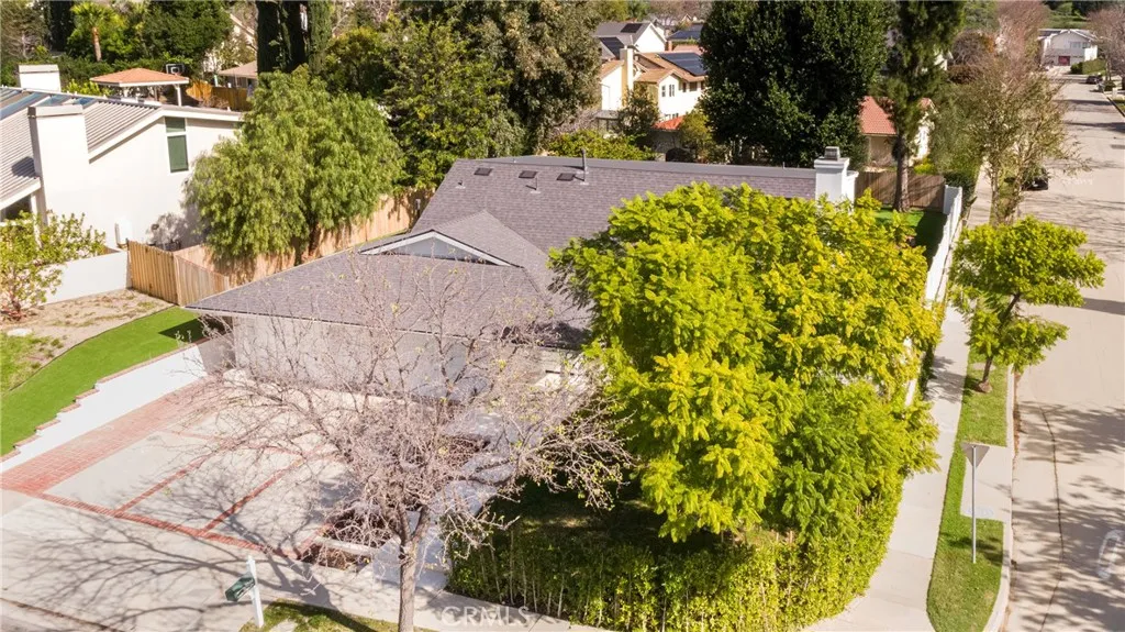 Additional image 31 of 5204 Ambridge Dr, Calabasas, CA 91301