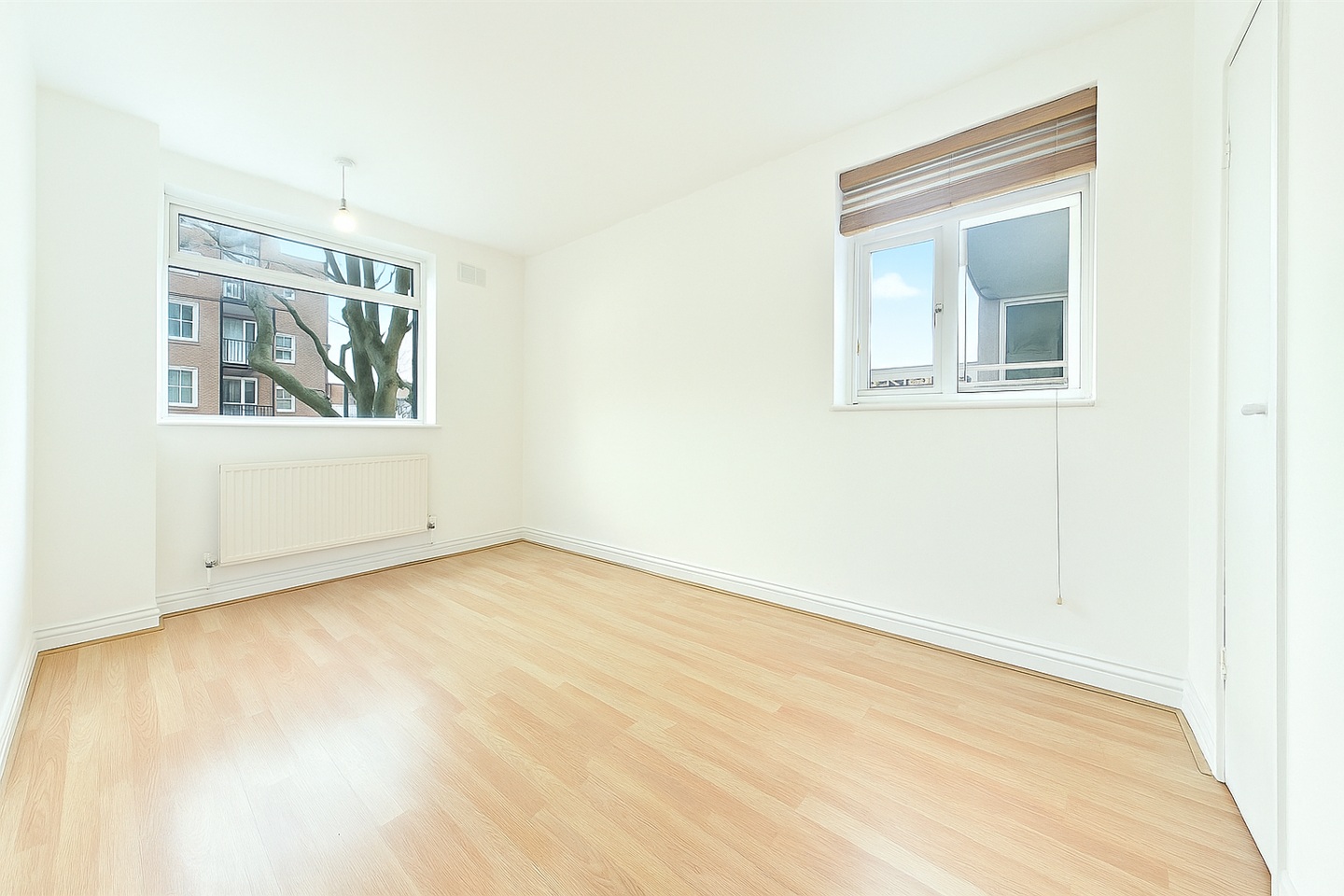 4 Bed Flat, Ravenet Court, SW11, N1 7GU