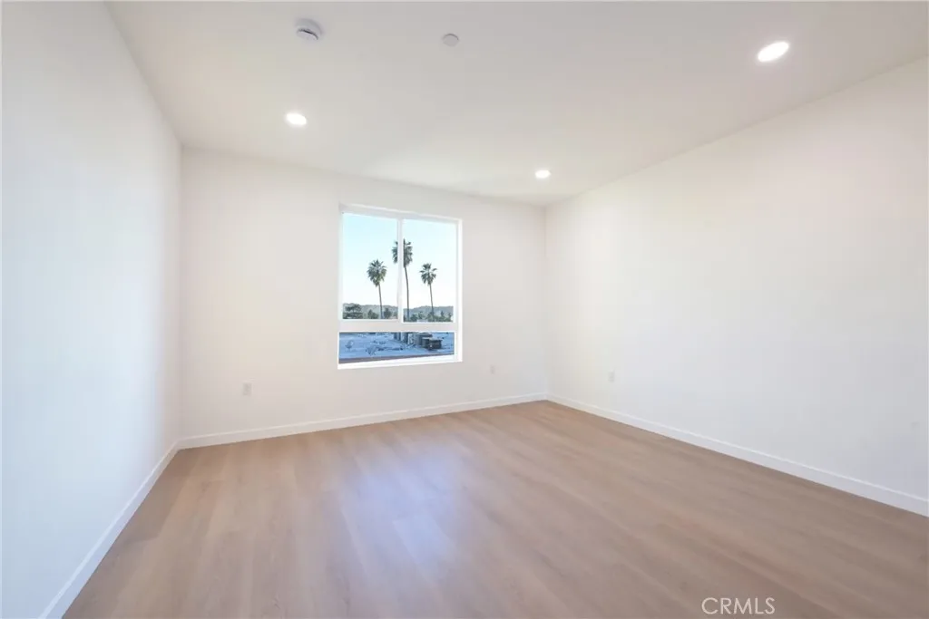 Additional image 17 of 14606 Sylvan Street Unit 206, Van Nuys, CA 91411