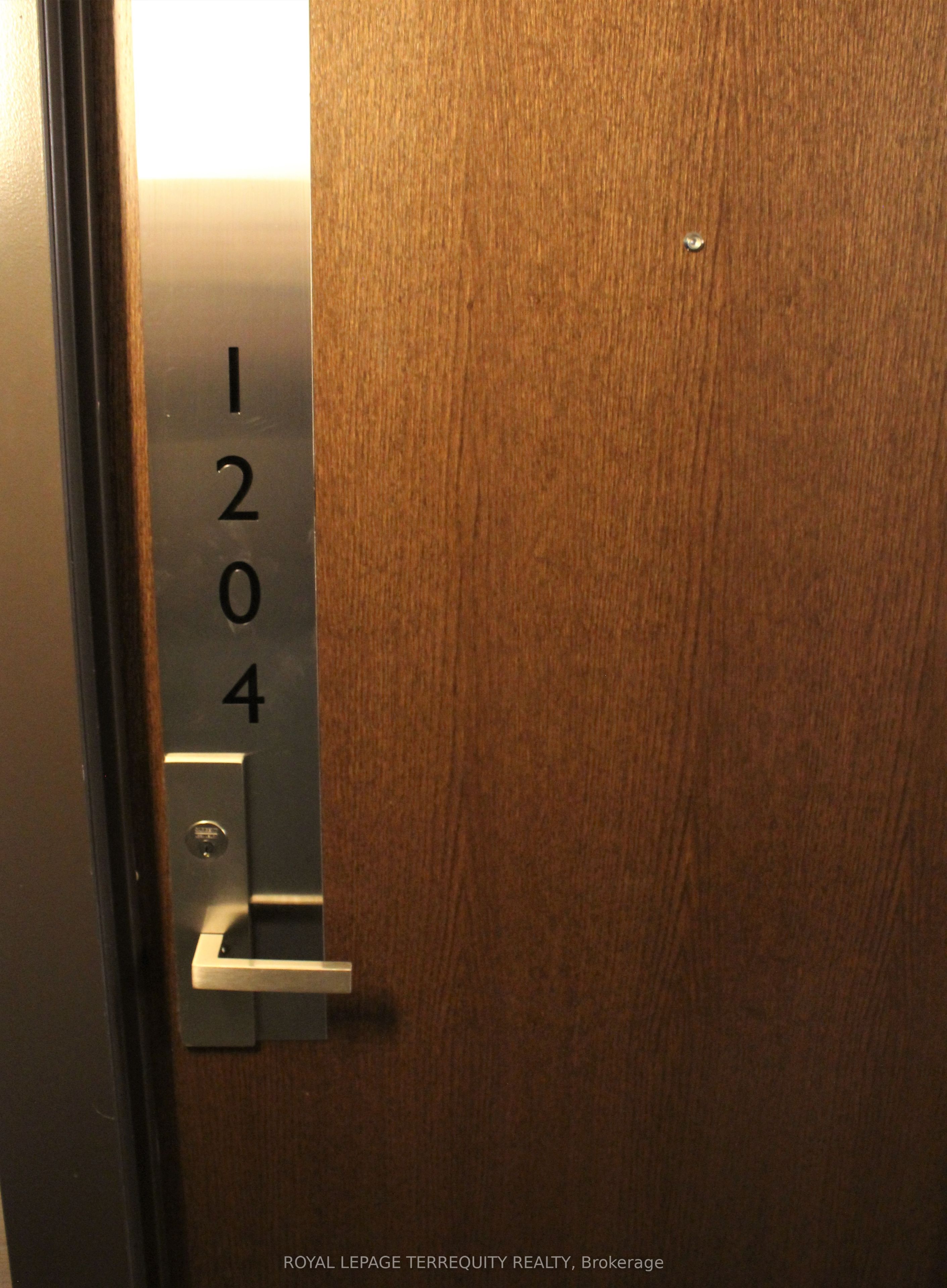 Additional image 3 of 1204-70 Temperance Street, Toronto, ON, M5H 4E8