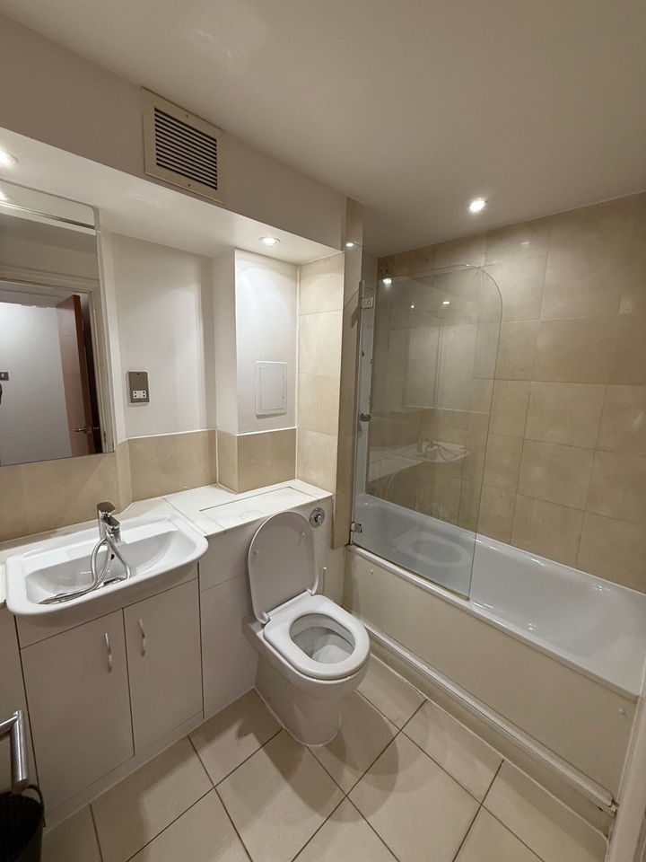 Additional image 15 of 2 Bed Flat, Bourne House, NW1, N1 7GU