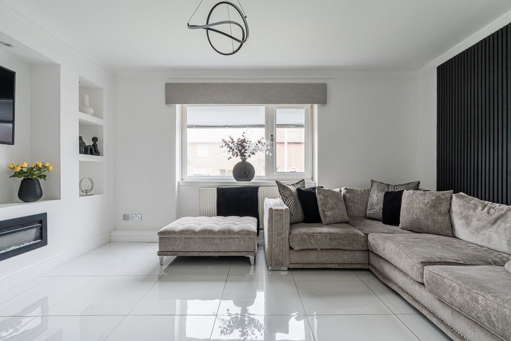 Additional image 7 of 3 bed flat for sale27 Waverley Road, Bonnyrigg EH19