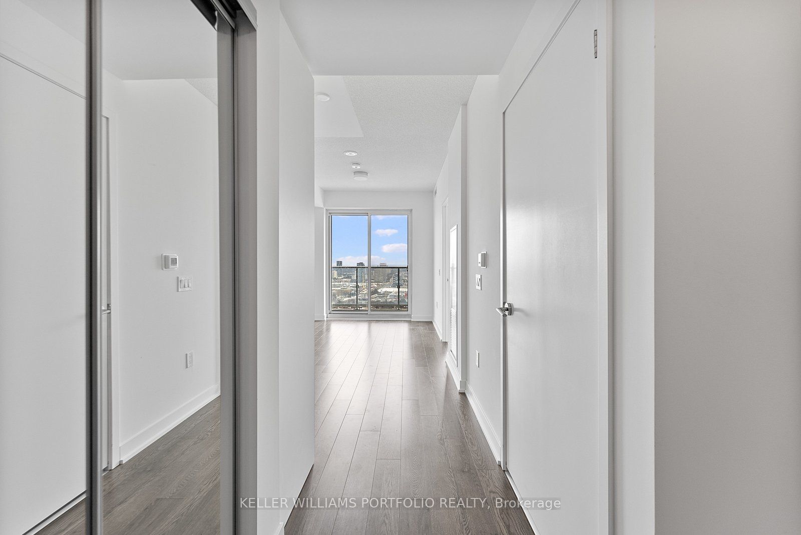 Additional image 2 of 2512-50 O'neill Road, Toronto, ON, M3C 0R1