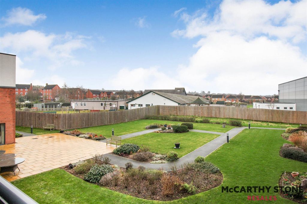 Additional image 3 of 2 bed flat for saleElizabeth Place, Trimbush Way, Market Harborough LE16