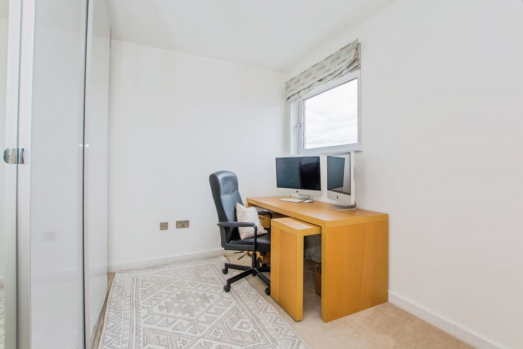 Additional image 14 of 2 bed flat for saleBroadway, Peterborough, Cambridgeshire PE1