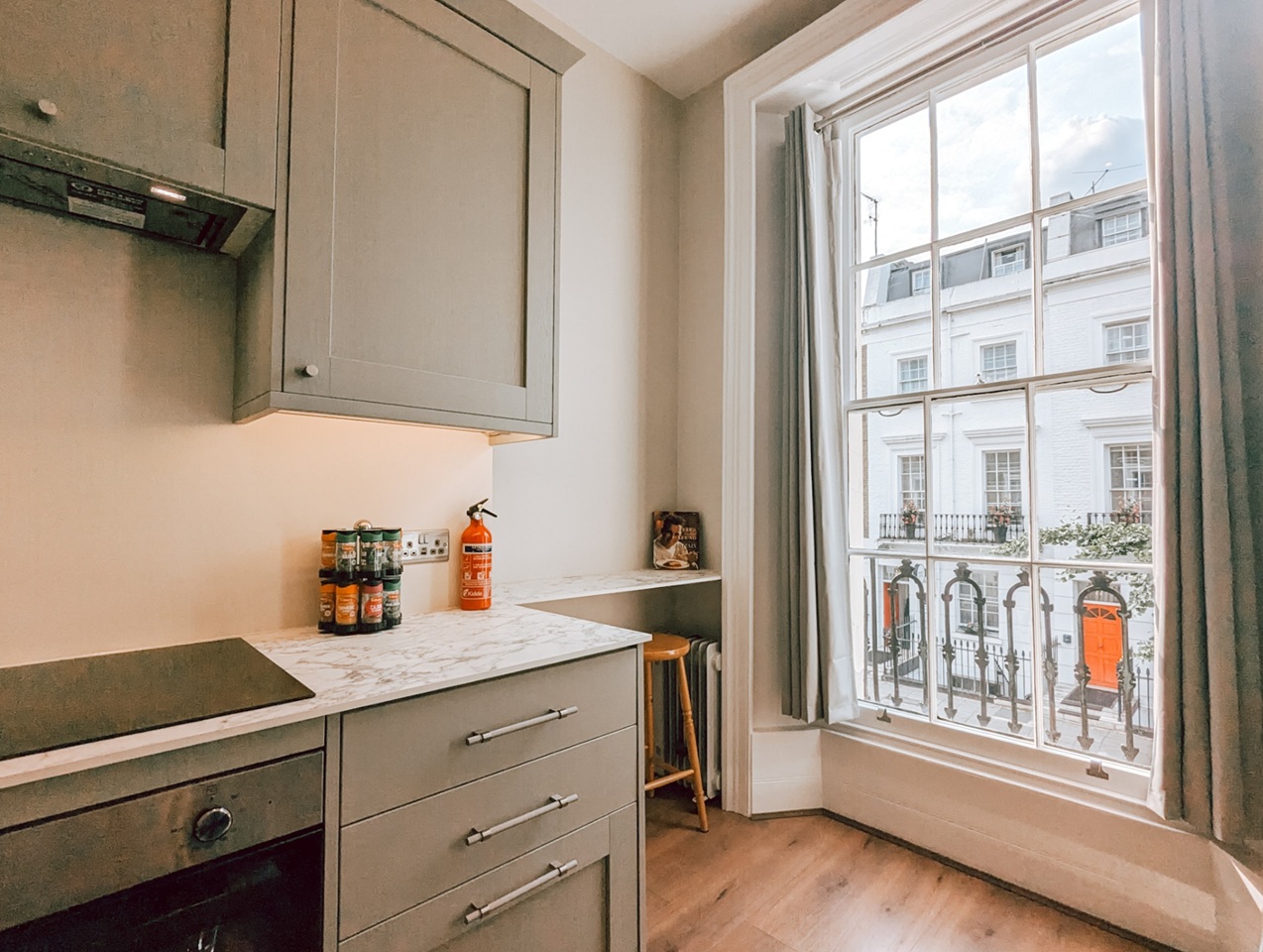 Additional image 10 of 2 Bed Flat, Warwick Way, SW1V, N1 7GU