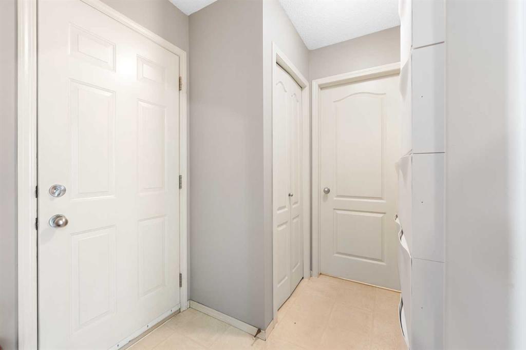 Additional image 4 of 69 Hampstead Gardens NW, Calgary, AB, T3A 5Y5