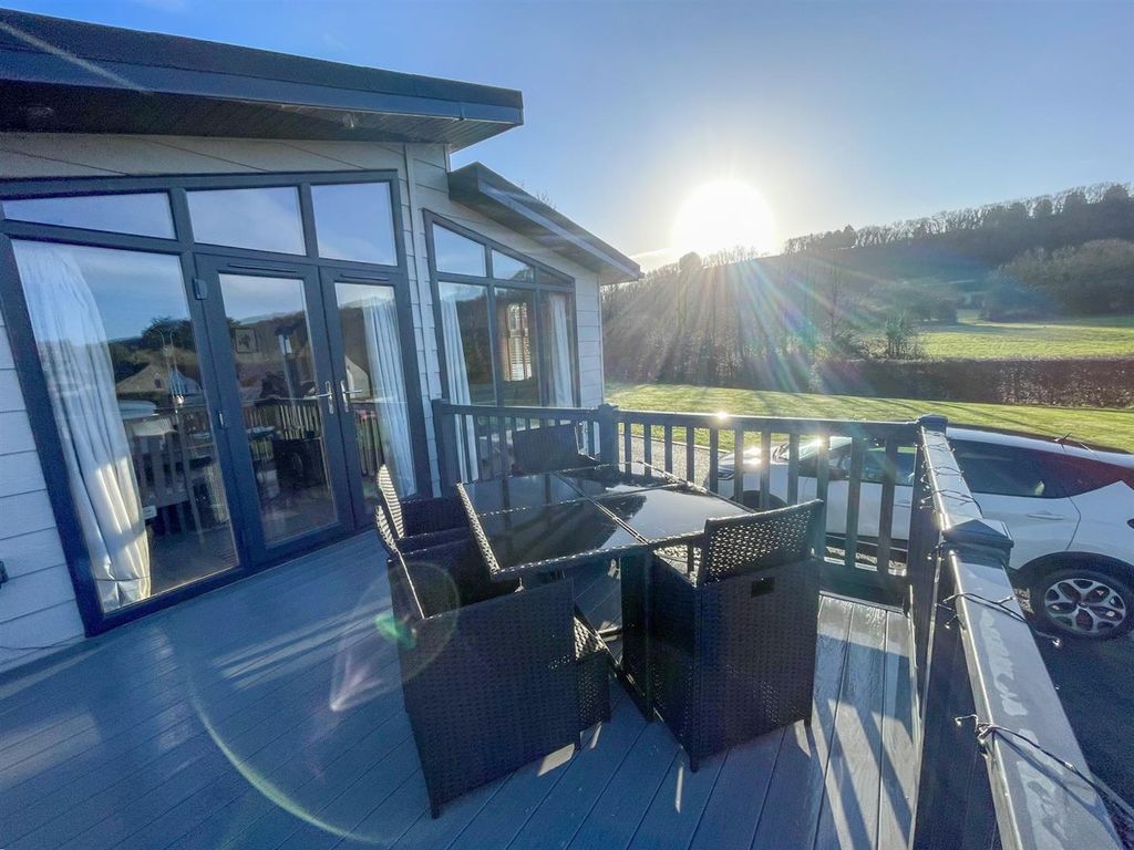 Additional image 5 of 2 bed mobile/park home for sale19 Ash Tree Park, Lower Norton Lane, Kewstoke, Weston-Super-Mare BS22