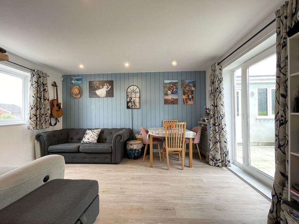 Additional image 2 of 3 bed semi-detached house for saleYealmpstone Close, Plympton, Plymouth PL7