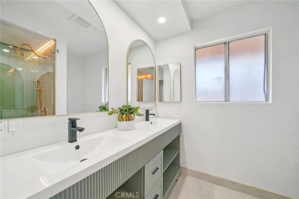 Additional image 32 of 1500 Country Club Dr, Riverside, CA 92506