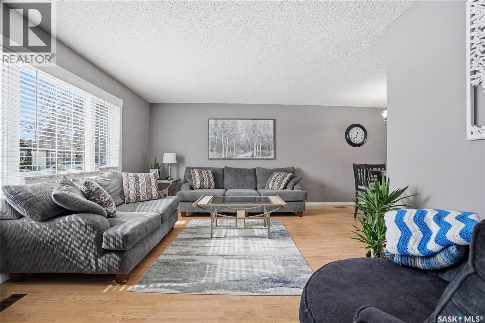 Additional image 5 of 807 Samuels Crescent N, Regina, SK, S4X2L4