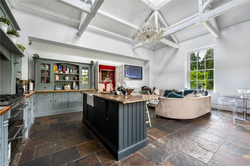 Additional image 2 of 5 bed detached house for saleChestnut Drive, Stretton Hall, Oadby, Leicester LE2