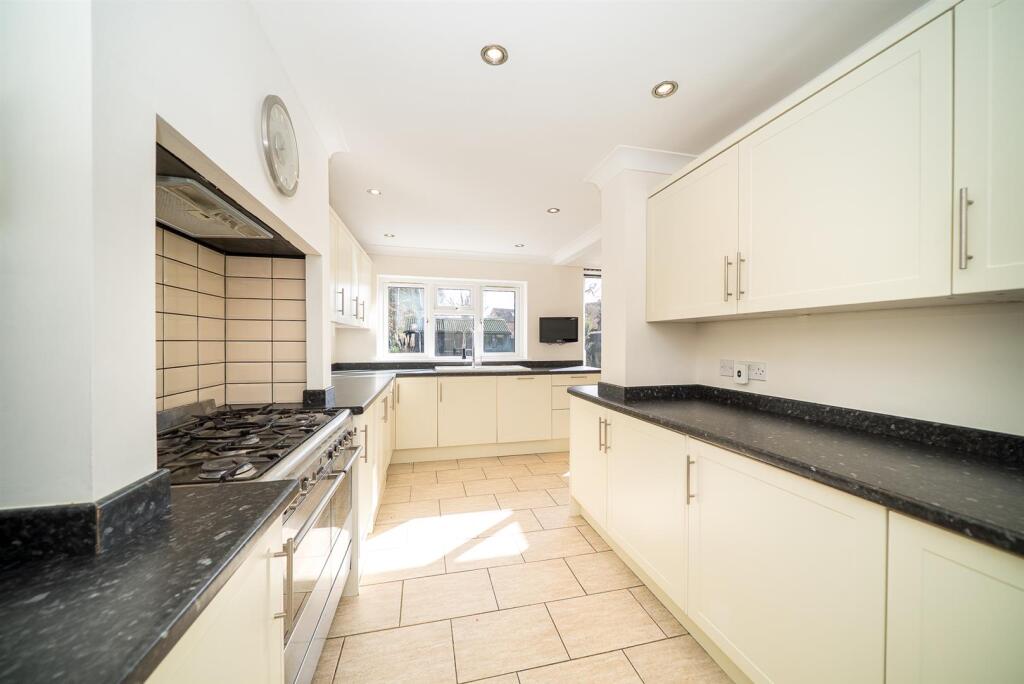 Additional image 7 of Kings Road, London Colney, St. Albans