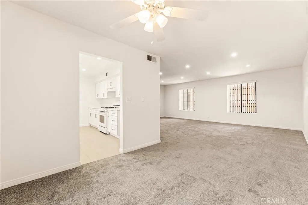 Additional image 6 of 260 S 6th Street Unit G, Burbank, CA 91501