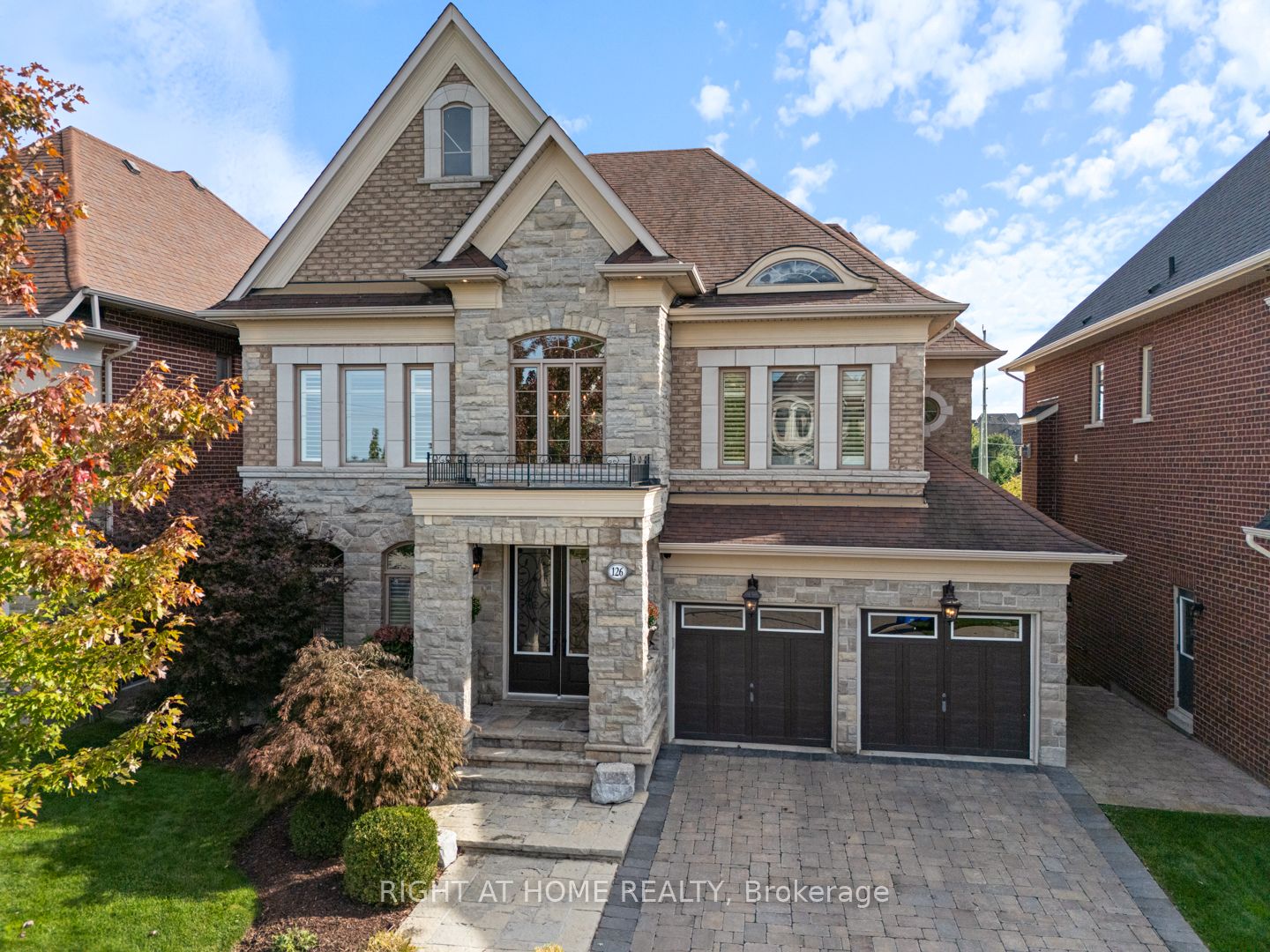 126 Vines Place, Aurora, ON, L4G 0R7