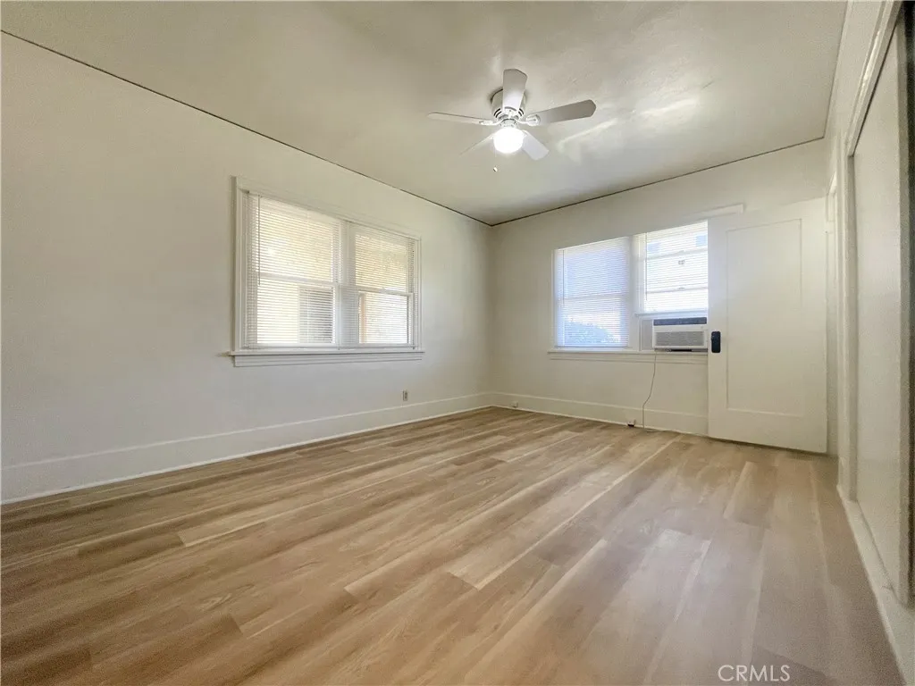 320 W Mountain View Avenue, Glendora, CA 91741