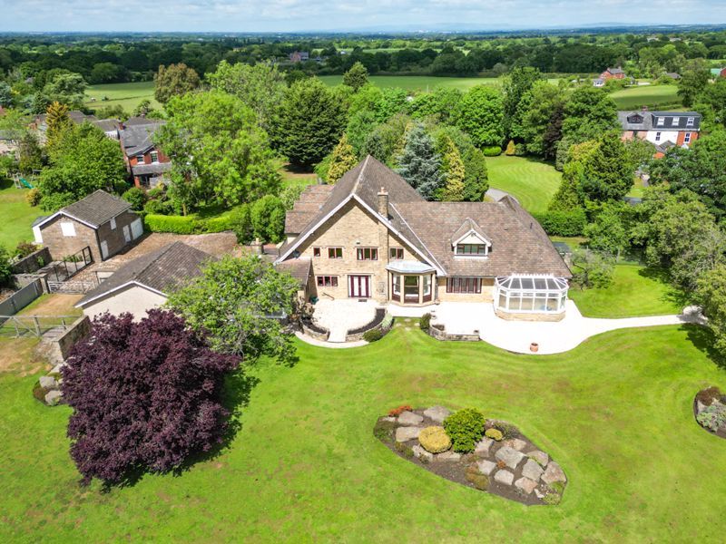 5 bed property for saleBentley House, Andertons Mill, Mawdesley L40