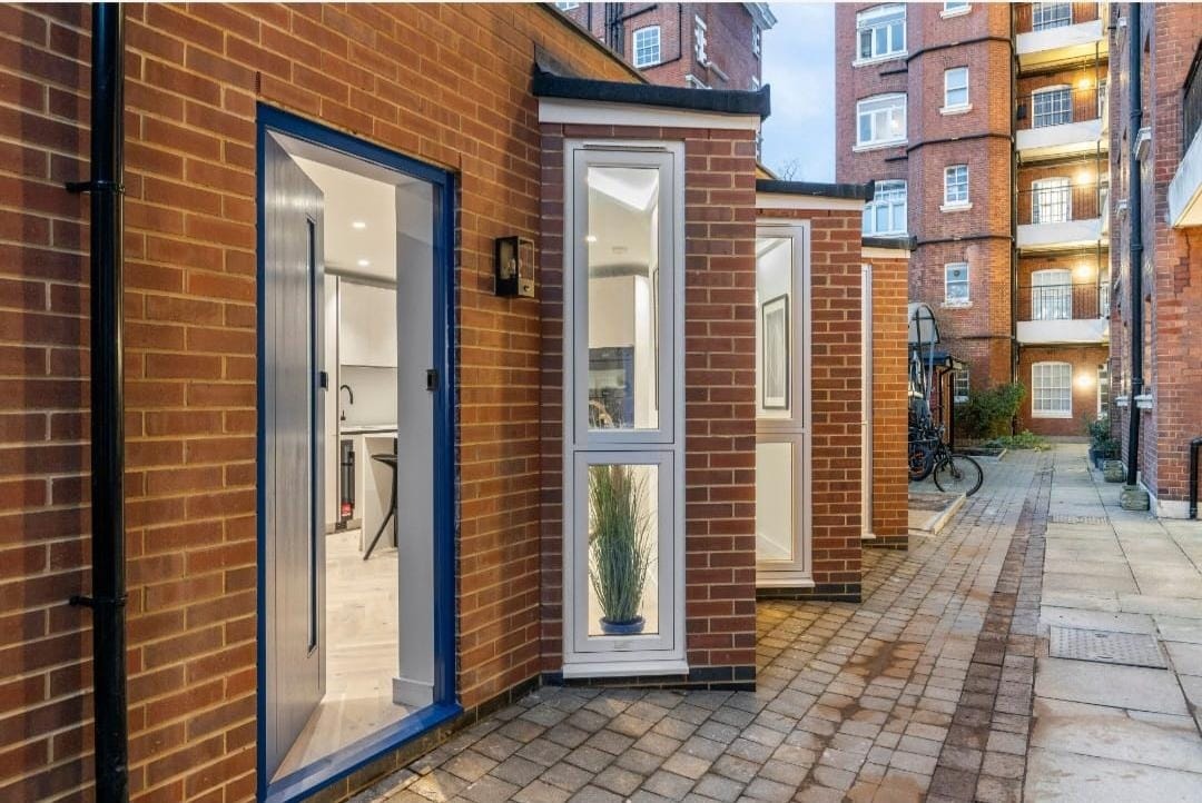 2 Bed Bungalow, Grove End House, NW8, N1 7GU