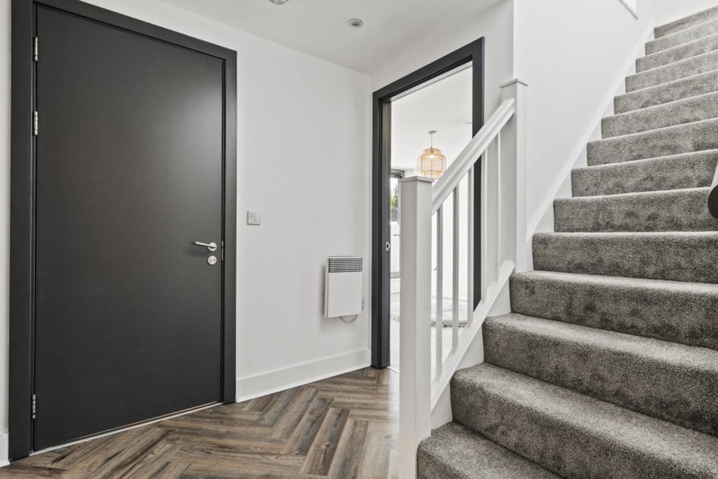 Additional image 6 of 3 bed flat for saleColquitt Street, Liverpool L1