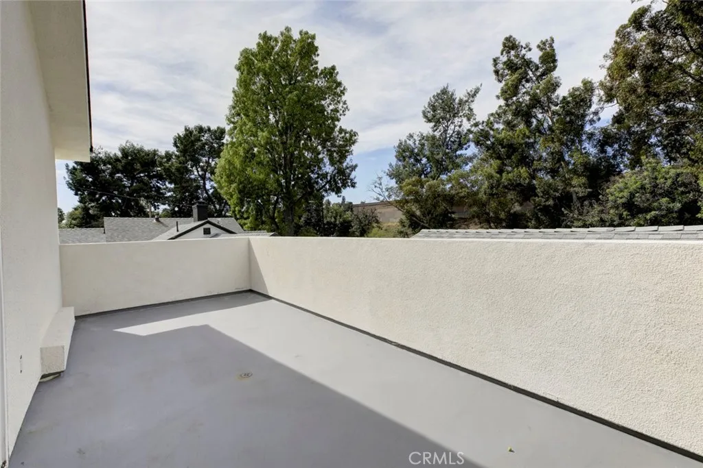 Additional image 46 of 15557 Wyandotte Street, Van Nuys, CA 91406