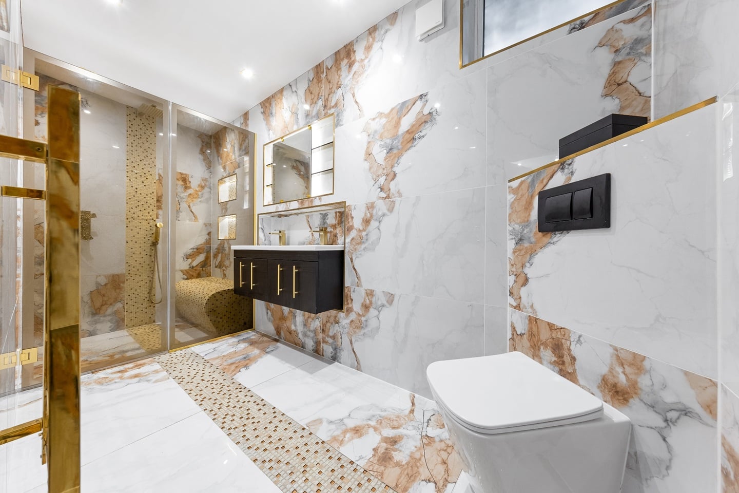 Additional image 15 of 3 Bed Flat, Cheval Place, SW7, N1 7GU