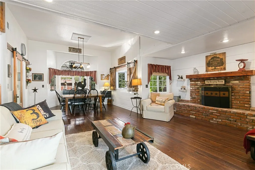 Additional image 15 of 1261 N Tippetts Ln, Anaheim, CA 92807