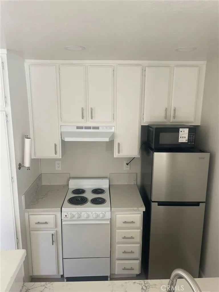 Additional image 43 of 3703 Country Oaks Loop Unit B, Ontario, CA 91761