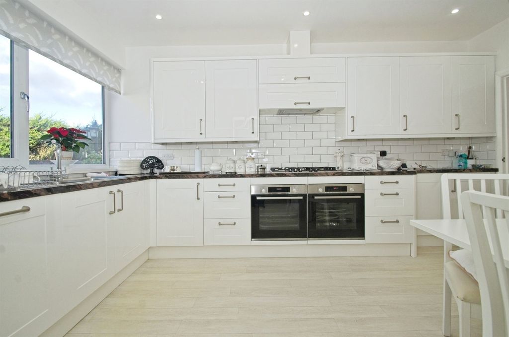 Additional image 5 of 4 bed detached bungalow for saleMaesteg Road, Cymmer, Port Talbot SA13