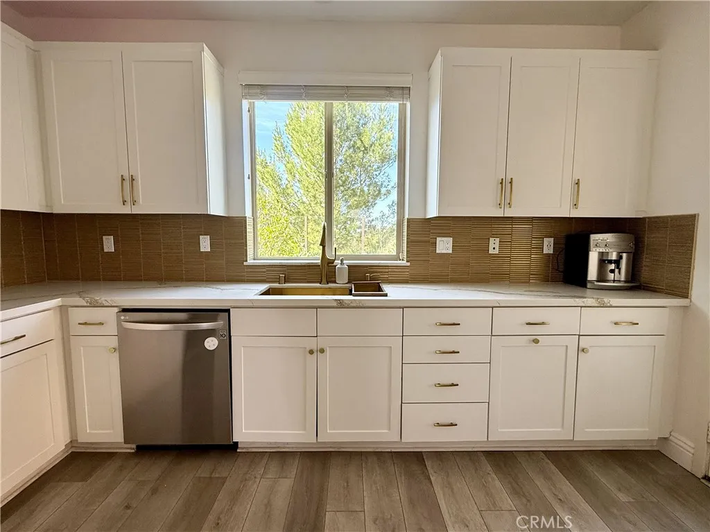 Additional image 40 of 67 Fuchsia, Lake Forest, CA 92630