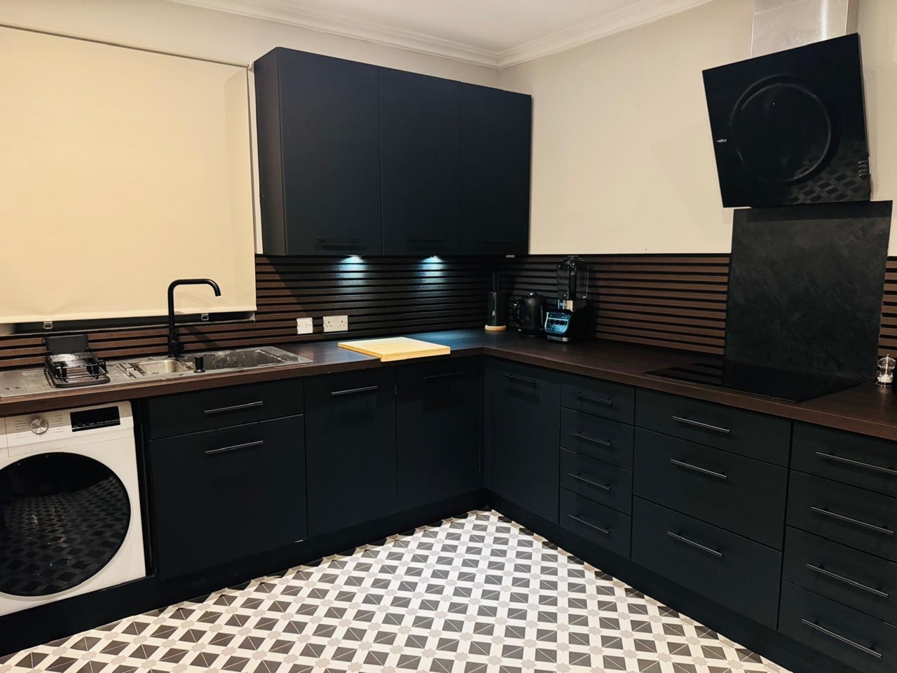 Additional image 7 of 3 Bed Penthouse, Beaufort Gardens, SW3, N1 7GU