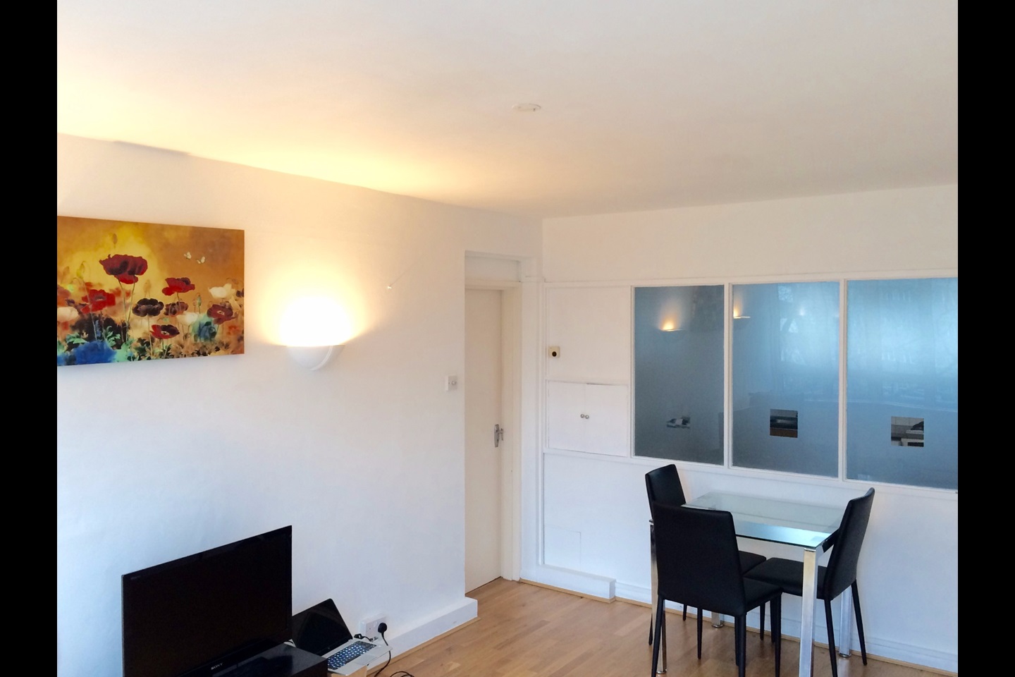 2 Bed Flat, Wyclif Court, EC1V, N1 7GU