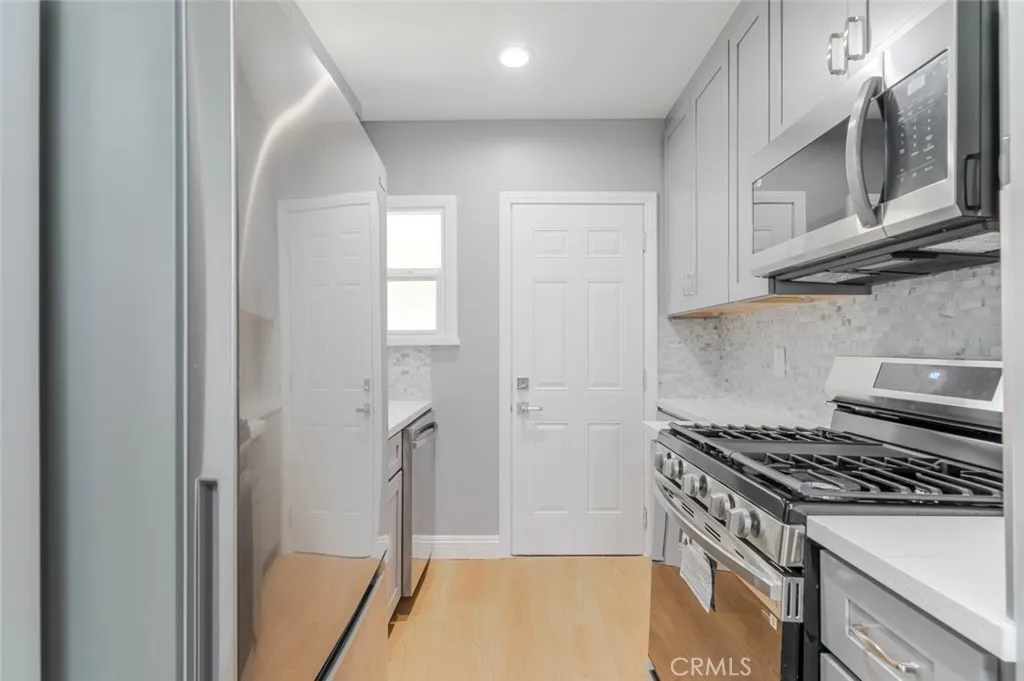 Additional image 9 of 1051 Western Avenue Unit A, Glendale, CA 91201