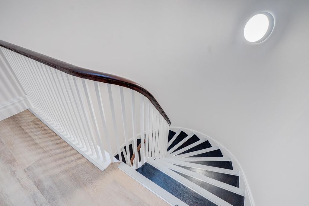 Additional image 10 of 2 bed flat for sale6 Kilwardby House, Kilwardby Street, Ashby De La Zouch LE65