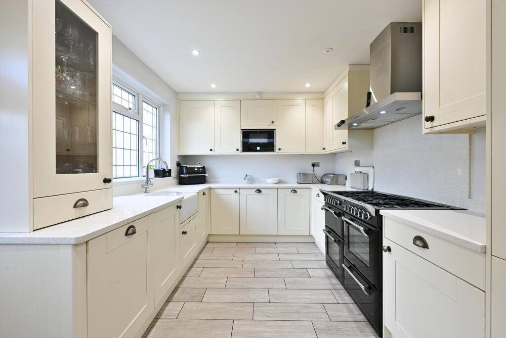 Additional image 4 of Upper Green Road, Tewin, AL6