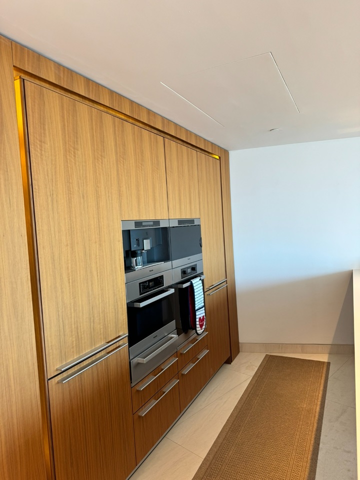 Additional image 4 of 3 Bed Flat, St. George Wharf, SW8, N1 7GU