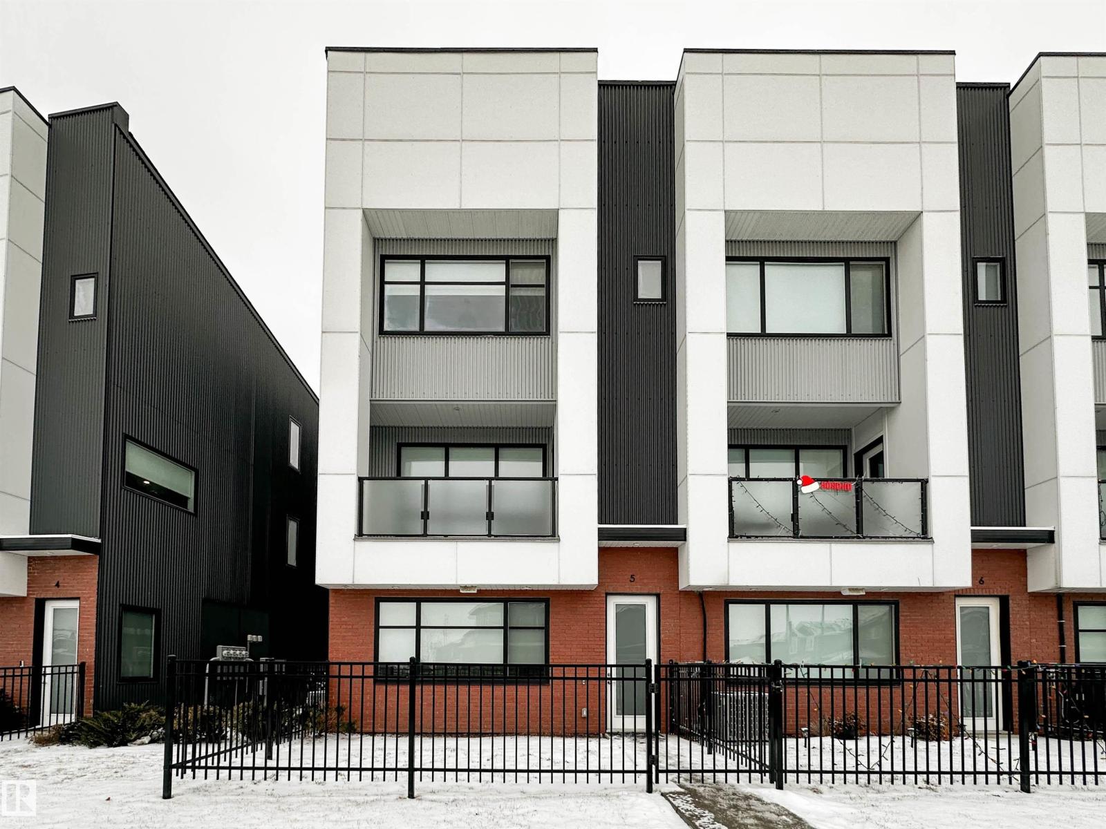 5-130 Element Drive, St. Albert, AB, T8N7X2