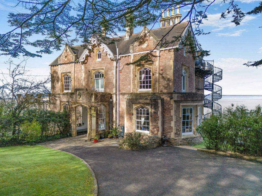 6 bed semi-detached house for saleWoodlands Road, Bristol BS20