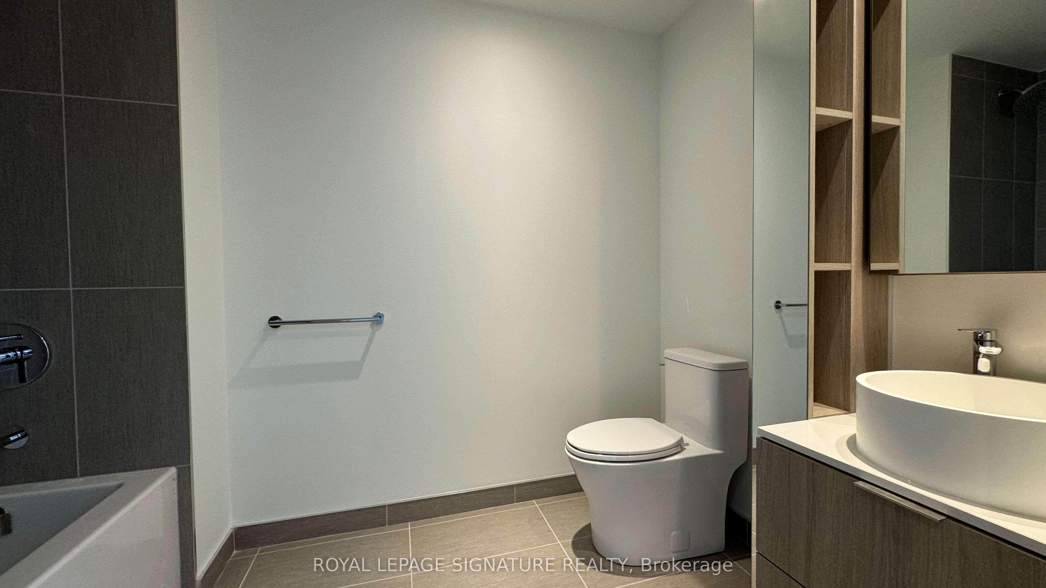 Additional image 5 of 1502-28 Ann Street, Mississauga, ON, L5G 0E1