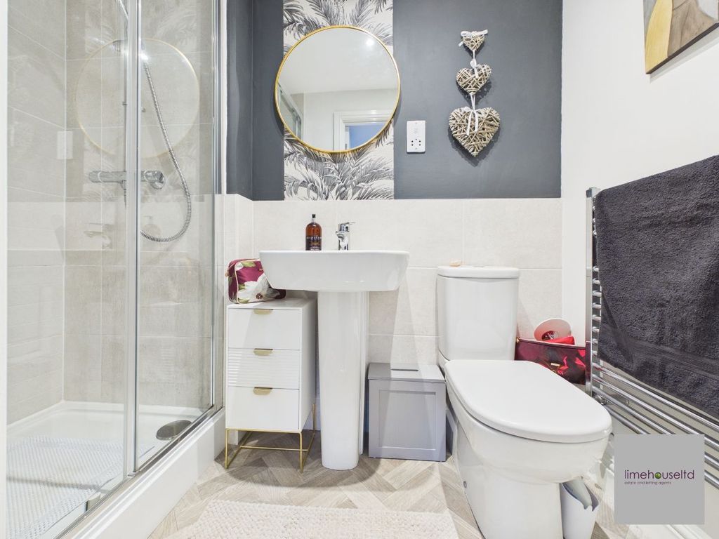 Additional image 12 of 2 bed flat for saleLoaningdale Avenue, Biggar ML12